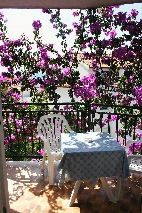 Apartments By The Sea Rastici, Ciovo - 2104 Trogir Chorvatsko