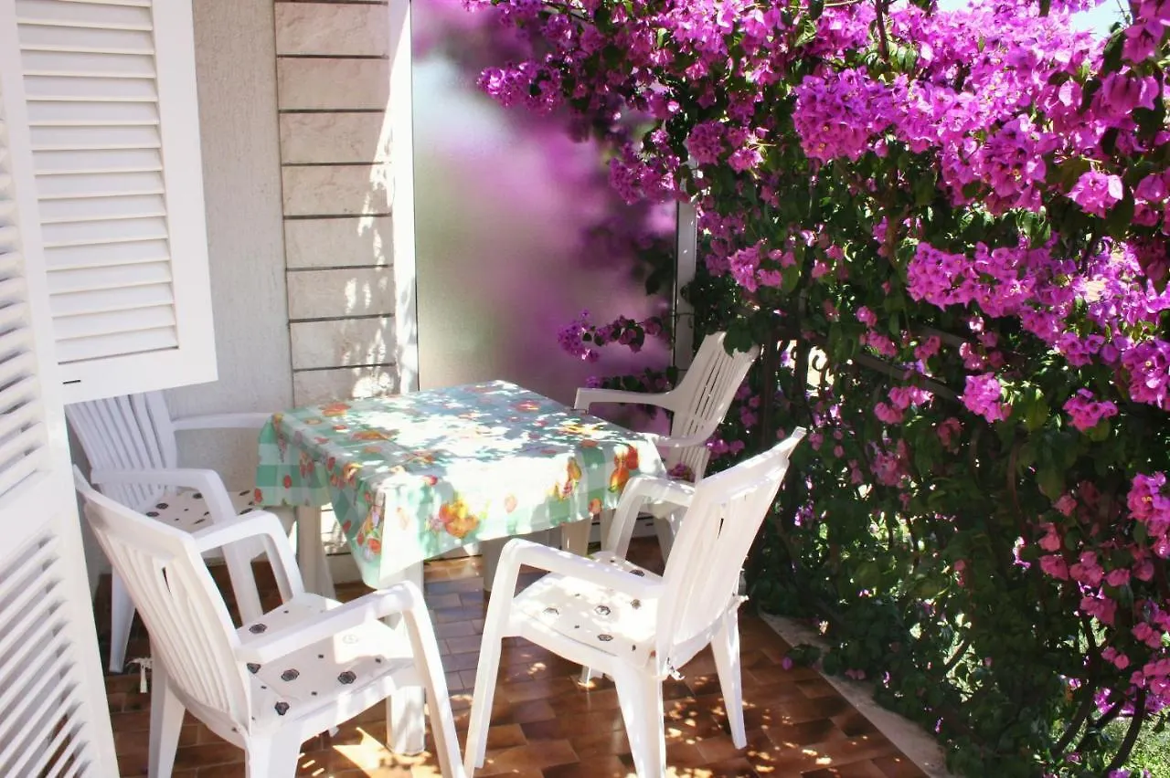 Apartments By The Sea Rastici, Ciovo - 2104 Trogir Chorvatsko