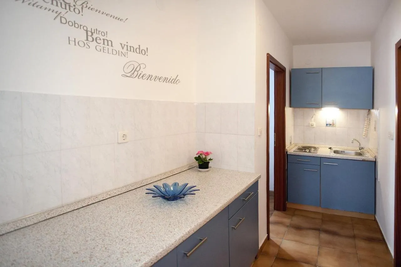 Apartments By The Sea Rastici, Ciovo - 2104 Trogir